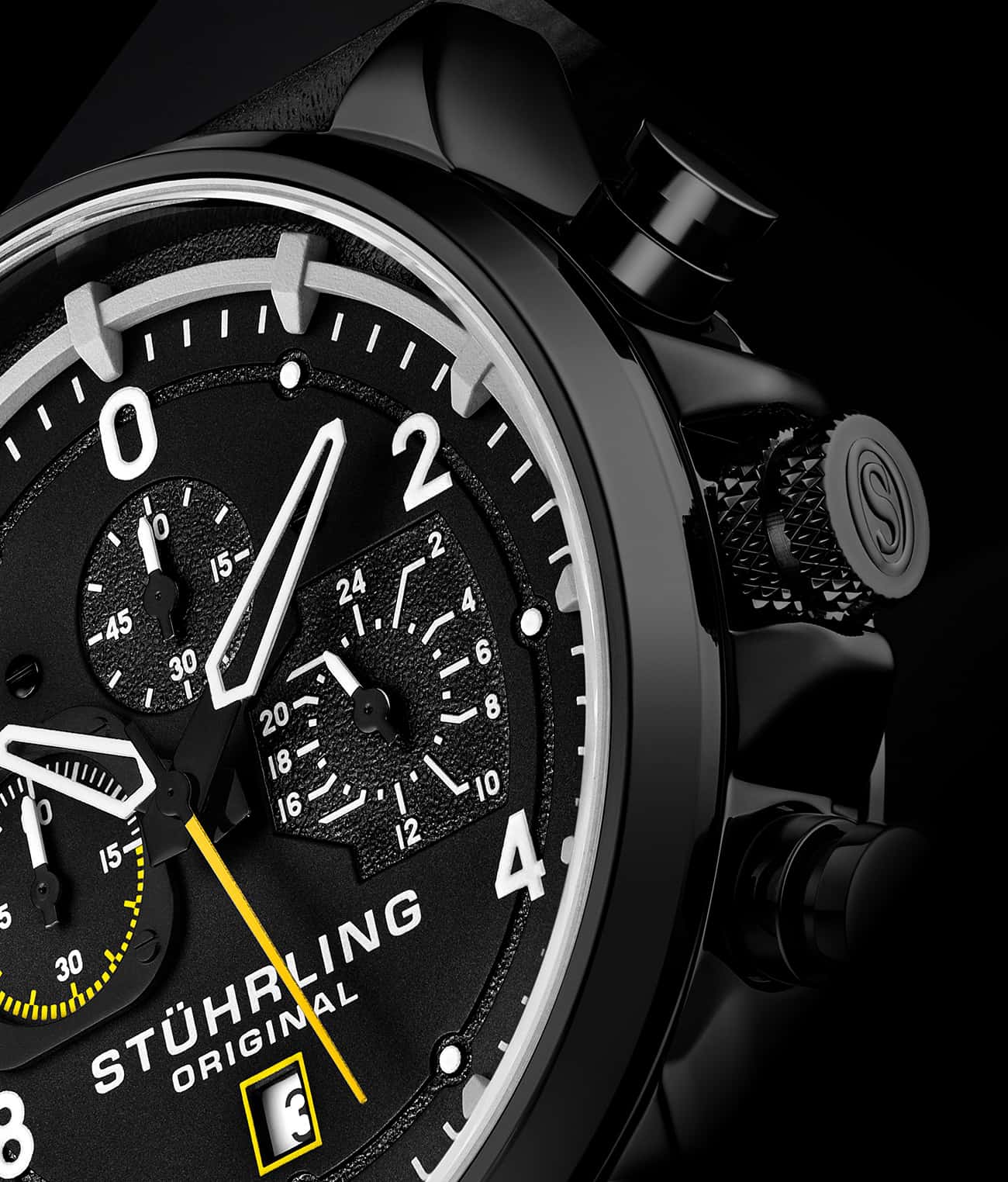 Black Dial / Black Case / Black Band