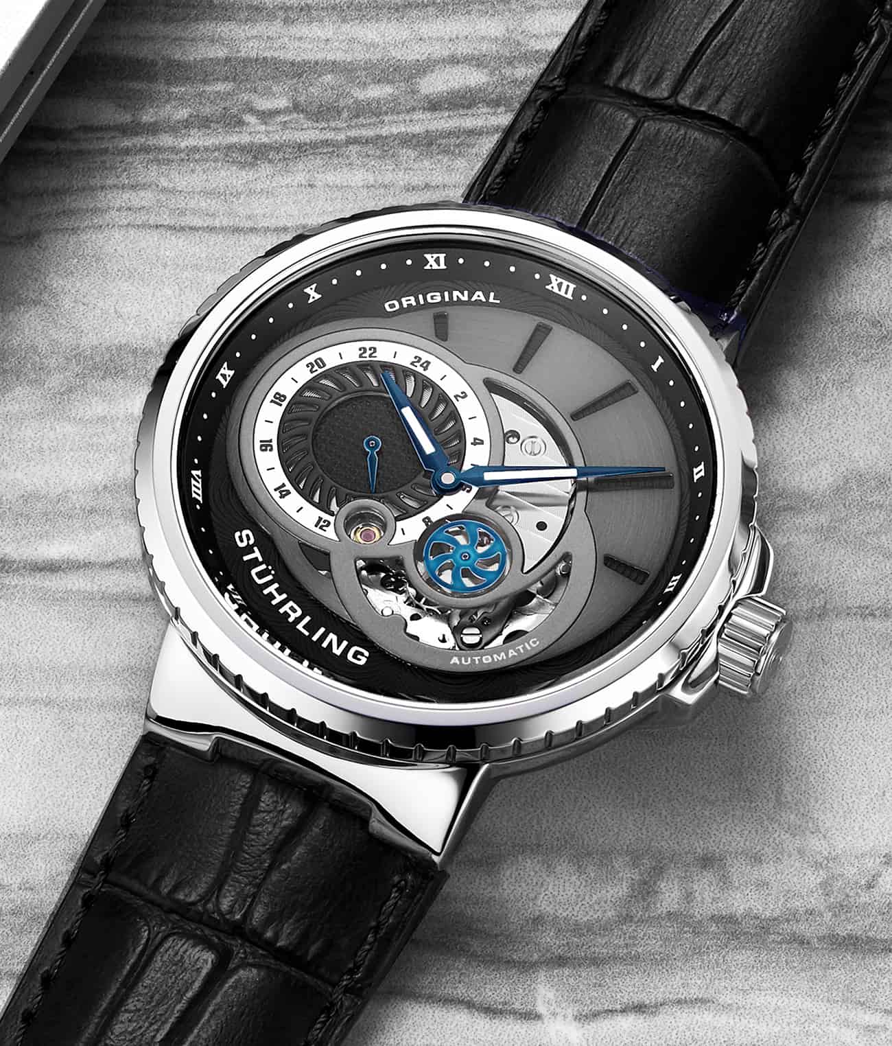 Black Dial / Silver Case / Black Band
