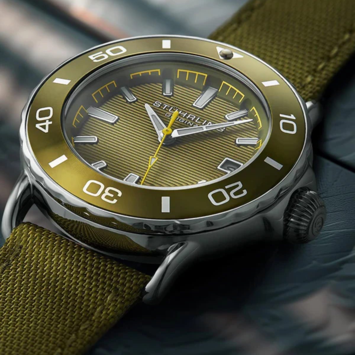 Explorer 4041.2 40mm